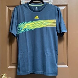 Adidas mens shirt small